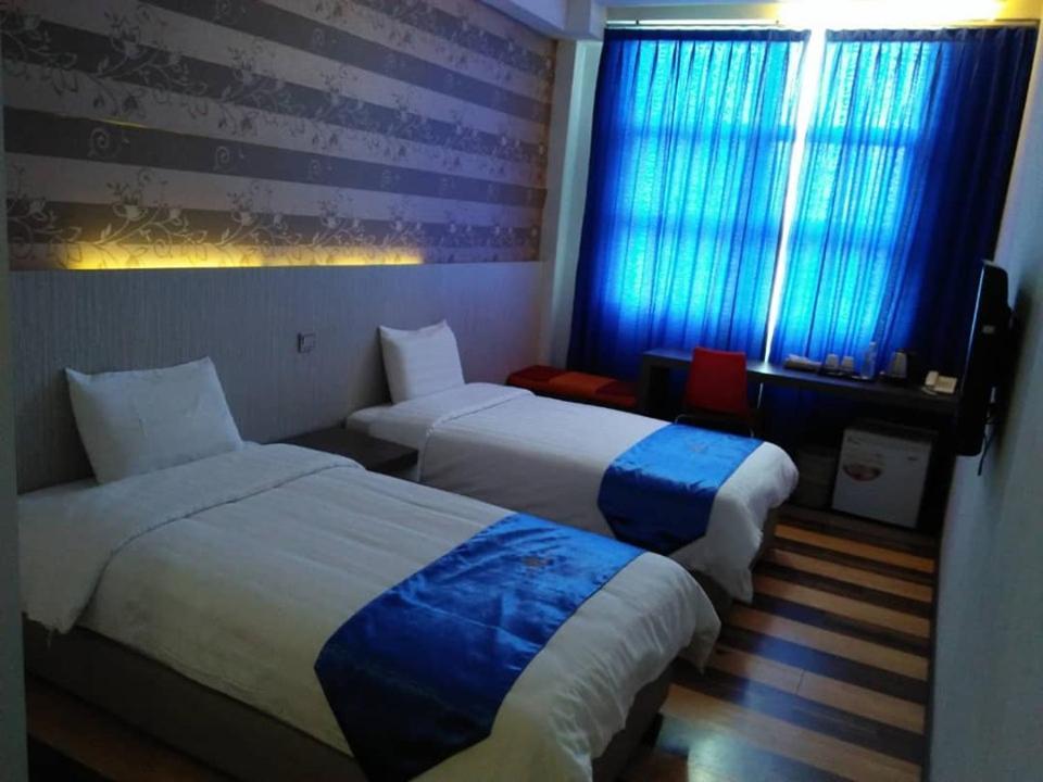 4Orty Inn Bintulu Luaran gambar