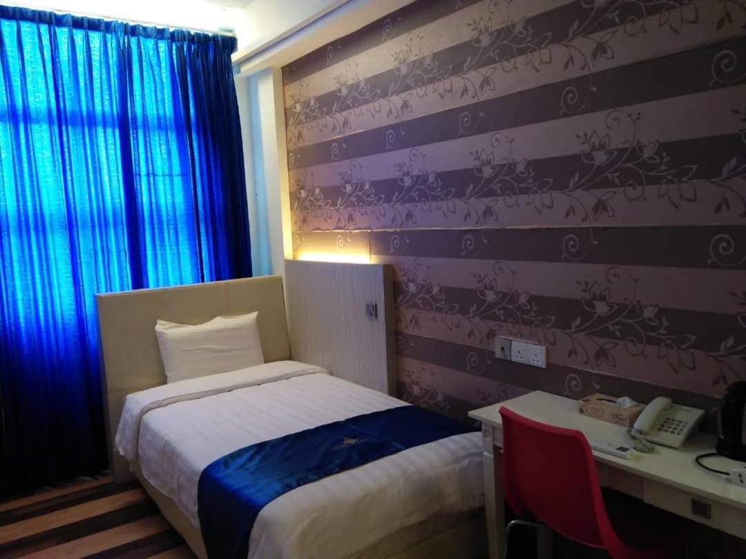 4Orty Inn Bintulu Luaran gambar