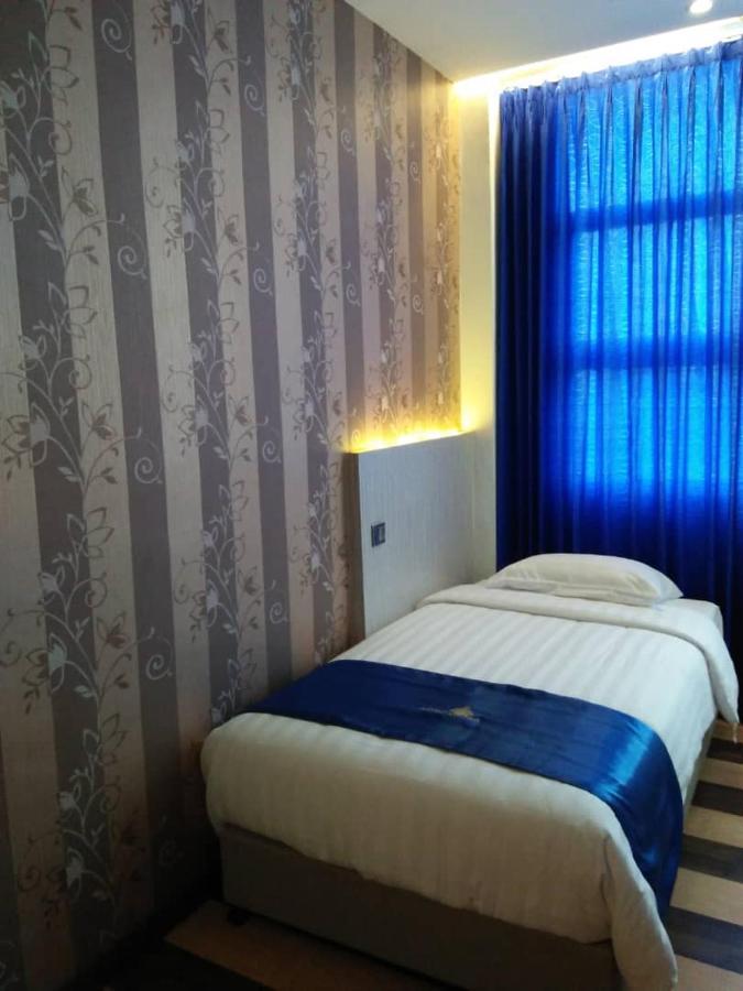 4Orty Inn Bintulu Luaran gambar