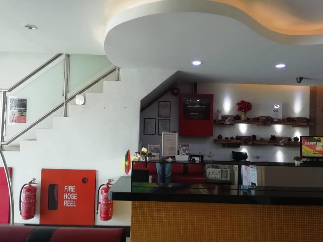4Orty Inn Bintulu Luaran gambar